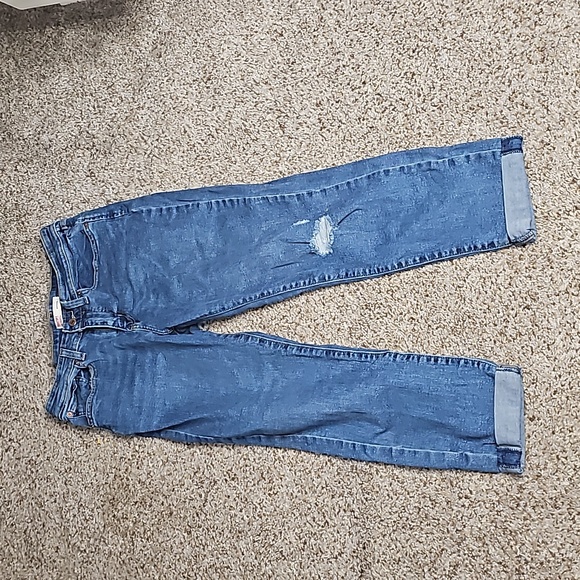 Levi's Denim - 💥CLOSET LIQUIDATION💥Signature by Levi Strauss Boyfriend Jeans